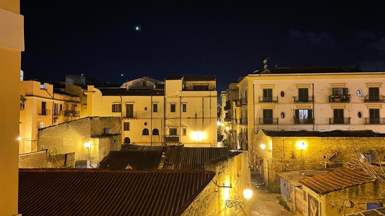 Shallah Apartment Nel Cuore Del Centro Storico Di Palermo — Photos 3